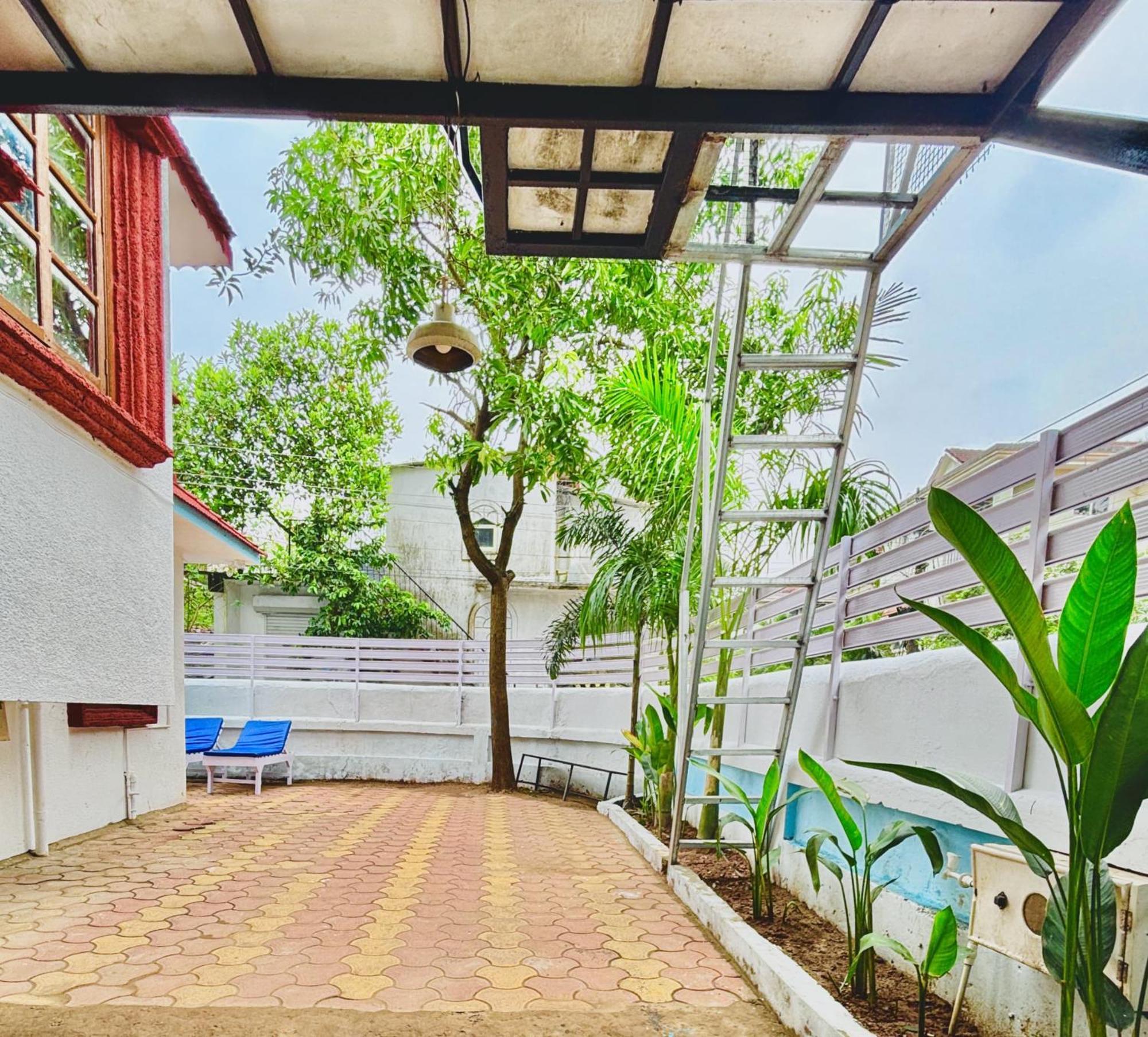 3Bhk Private Pool Villa By Silver Villas 卡兰古特 外观 照片